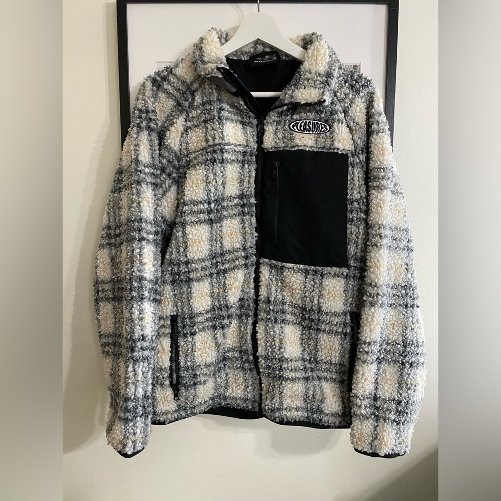 PLEASURES Wraith Fleece Jacket